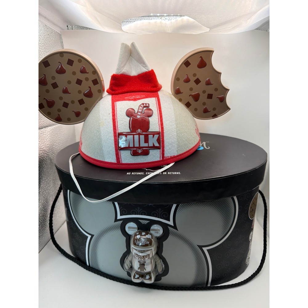 Disney Vinylmation Urban 7 Milk and Cookies Ear Hat Set Limited Edition 1000